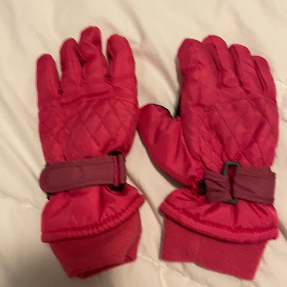 Thick gloves size 8